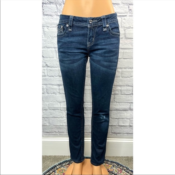 Rock Revival Women’s Jessica Mid-Rise Curvy Skinny Jeans Size 27 - Picture 4 of 9